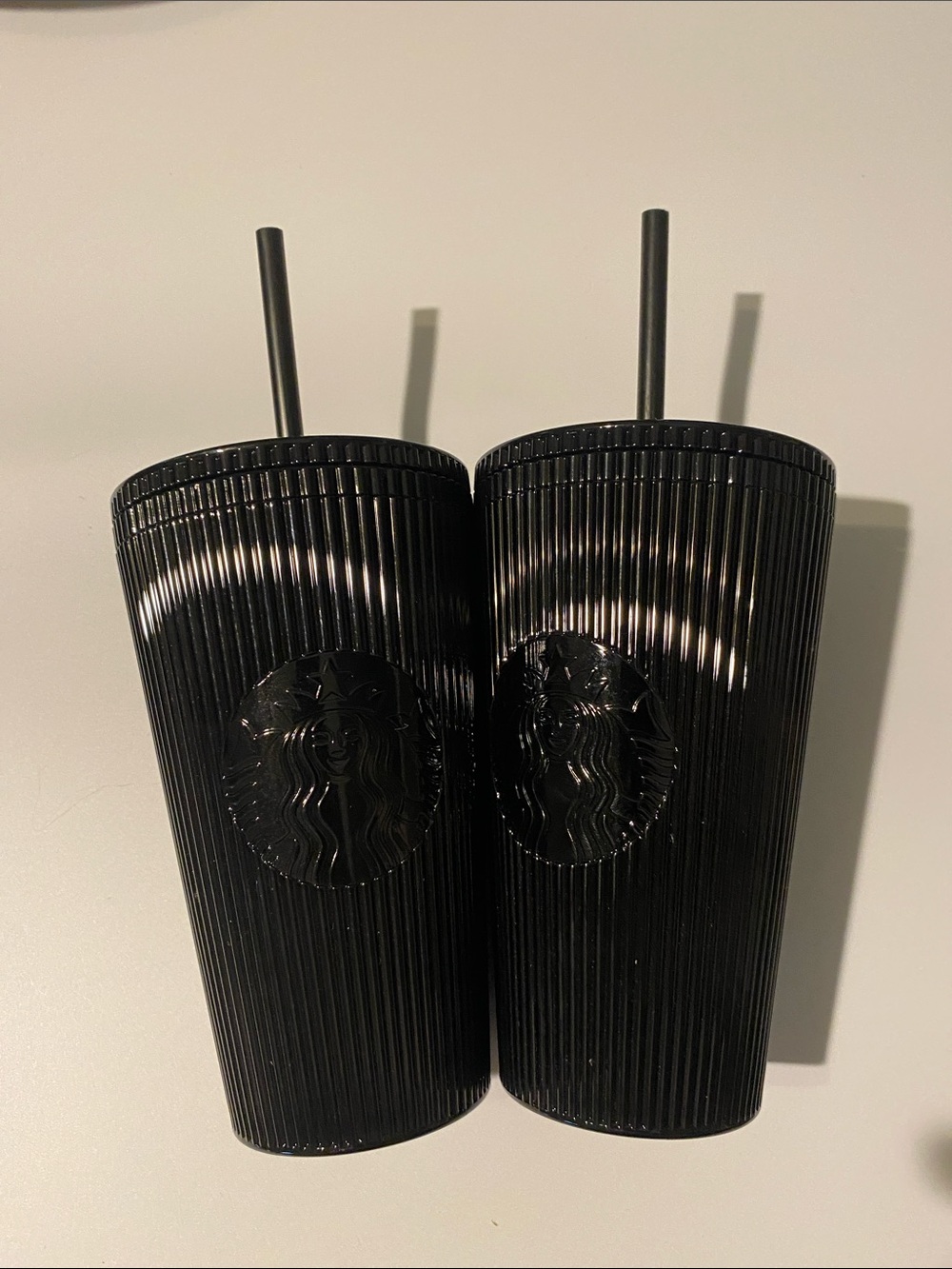 Set of 2 Starbucks Black Ribbed (16oz ) 2024 cold cups Tumblers /Straws -